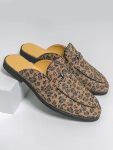 Men's Leopard Print Rhinestone Mules, Casual Fashion Slip-On Shoes, Comfortable Textile Upper, Round Toe, Summer Beach Walkers
