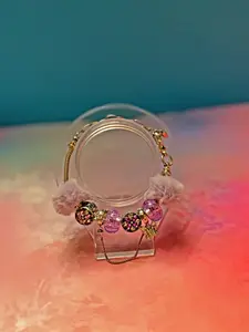 LIVE: CREATE YOUR OWN CHARM BRACELET