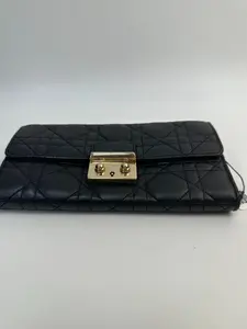 Pre-owned Dior calfskin WALLET ON CHAIN Miss Cannage Quilted KY02599【BF 12Z】