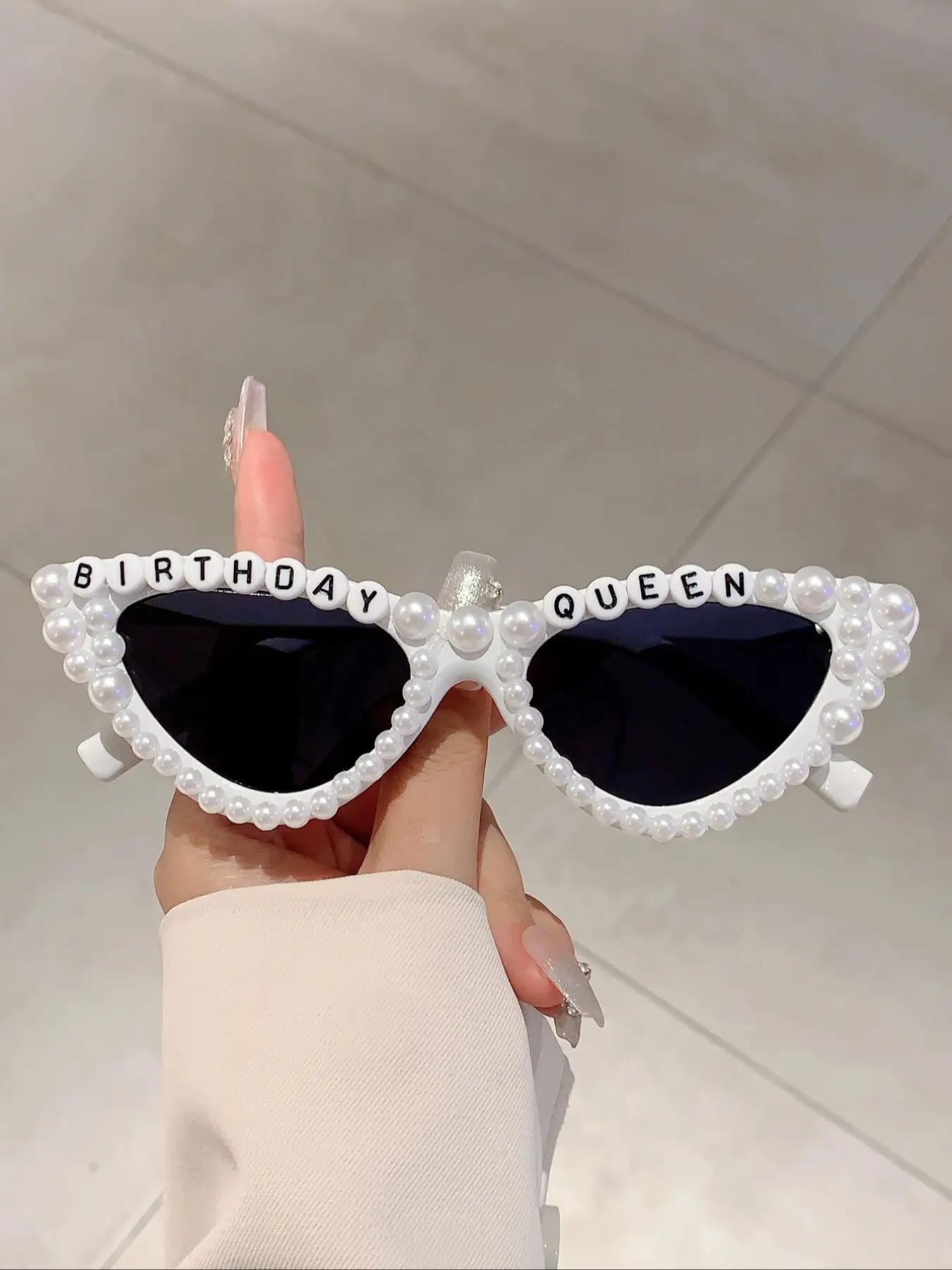 Women's Cat Eye Glasses, Fashionable Birthday Queen Letter Frame, Vintage Artificial Pearl Decorated Eyewear, Perfect for Party Wear, Trending Glasses, Decorative Glasses