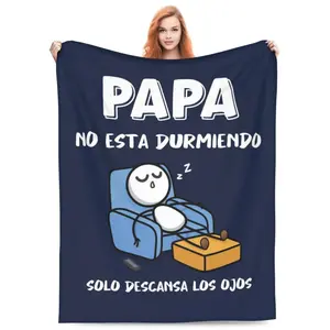 【Father's Day】Funny PaPas Flannel Blanket Spanish Quote Soft Cozy Throw for Napping Bedding Sofa Travel Camping Living Rooms Office Home Decor Padre Abuelo Gift Gag Novelty Spanish Text Merchandise Quirky Room Decor Cozy Bedding