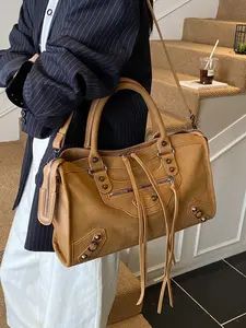 Women's Fashion Vintage Trendy Tote Bag, Large Capacity Space, Elegant Design, Perfect for Shopping and Travel Lovers, Stylish Match, Hobo Shoulder Bag