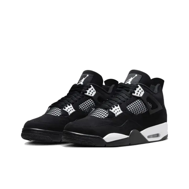 Black & White Mid-Top Basketball Sneakers, Leather & Mesh Mix, Retro Streetwear Sports Shoe for Casual & Court Wear