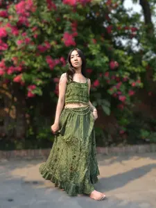 Vintage Style Bohemian Hippie Embroidered Skirt and Top Set, Cottage core Fairy Vibe Flowly Long Maxi Skirt Set