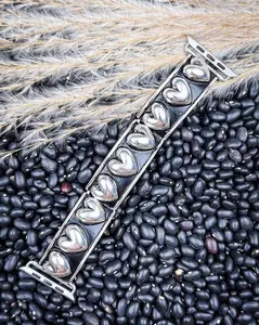 Women's Vintage Hearts Wearable Accessory, Smart Watch Strap - Amora Fashion Band