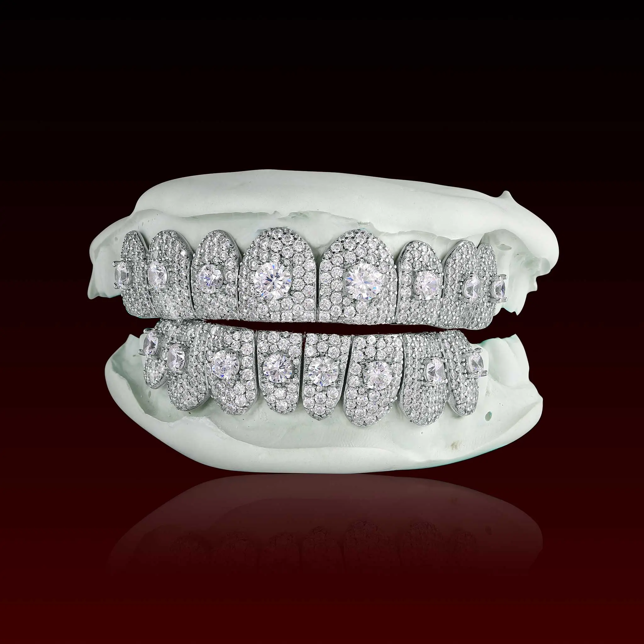 GBT Honeymoon Round Cut Moissanite Diamond Grillz, Non-Natural Crystal Dental Accessory for Teeth, Statement Wear Jewelry Accessory