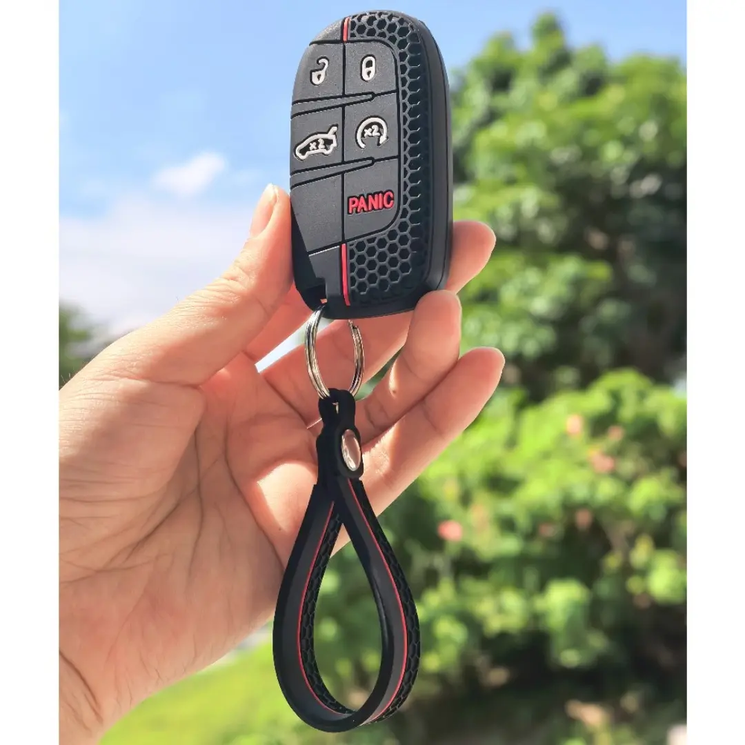 Protective Key Cover Silicone Car Key Case with keycahin for JEEP Cherokee, Grand Cherokee, for DODGE Hellcat, Challenger, Charger, Jcuv, for CHRYSLER 300C with 5-Button Key Shell Fob Holder, Car Key Protector, Car Key Accessory, Car Accessories