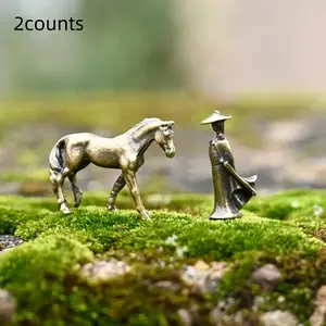 2-Piece Zen Retro Gold Knight & Horse Miniature Sculpture Set, Outdoor Garden Moss Terrarium, Fish Tank Decor, DIY Accessories