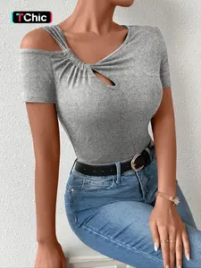 Women's Plain Asymmetrical Neck Tee, Casual Minimalist Short Sleeve T-shirt for Daily Wear, Ladies Clothes for All Seasons