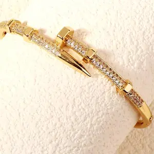 Classic Brand Nail Bracelets Female Temperament Simple Trendy Bracelet Zircon Screw Bracelet For Women As Gift