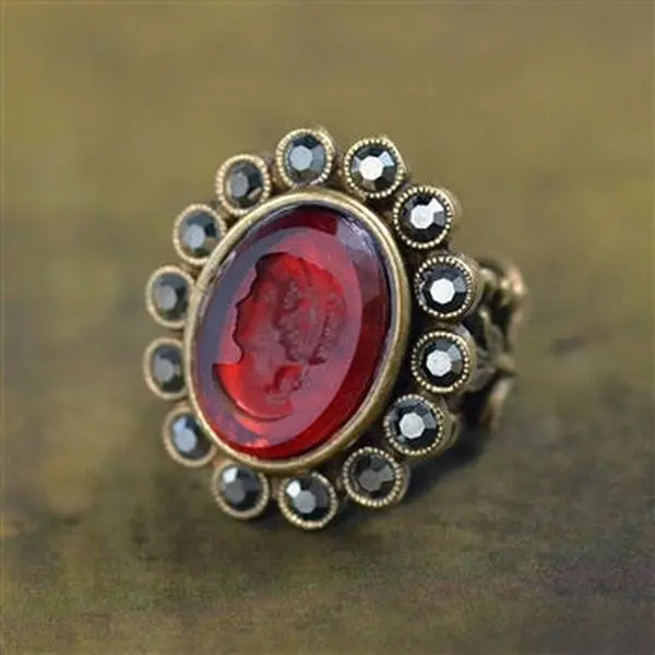 Cameo Intaglio Ring R135