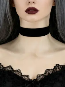 1 piece New Fashion Adjustable Fit Black Velvet Choker Wide Band Necklace Ribbon 90s Retro Vintage Gothic Goth Women Necklace