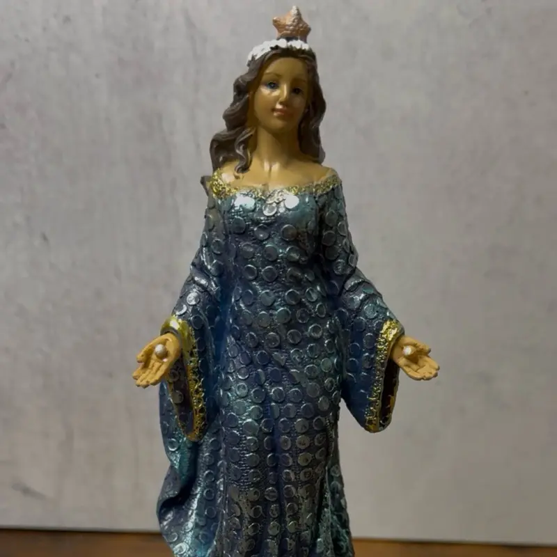 8” La Diosa del Mar Figurine