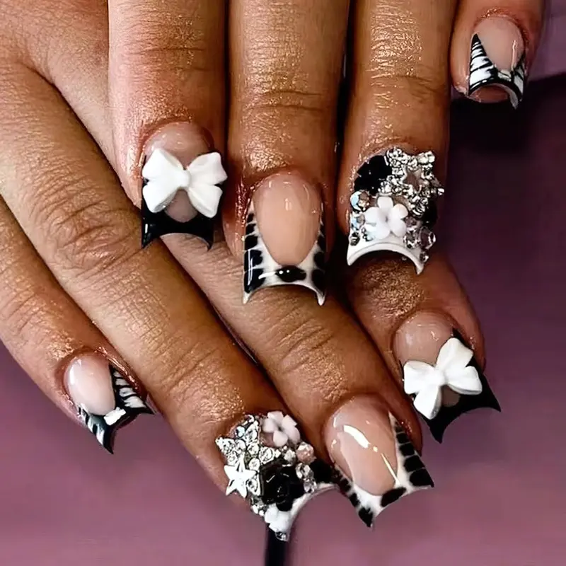 French Tip Press On Nails  Short Square Zebra Bow Fake Nails – Cute Charm Design (24pcs)
