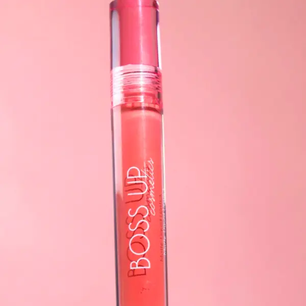 BossUp Cosmetics Lip Boss Matte Liquid Lipsticks - Intense Pigmentation and Full Coverage in One Swipe - Gloss matte  lipsticks
