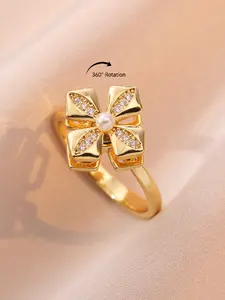 Pearl Clover Rotating Stress Relief Ring for Women, Micro-Set Zircon Anxiety Relief Band, Lucky Grass Luxury Jewelry Gift, Elegant Ethnic Style