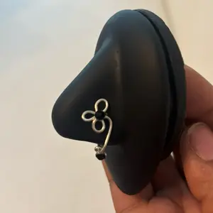 GOTHIC LILY NoseCuff Non-Piercing Nose Jewelry in Gold & Silver Tarnish-Resistant Copper Wire Nose Bridge Accessory for Stylish Wear