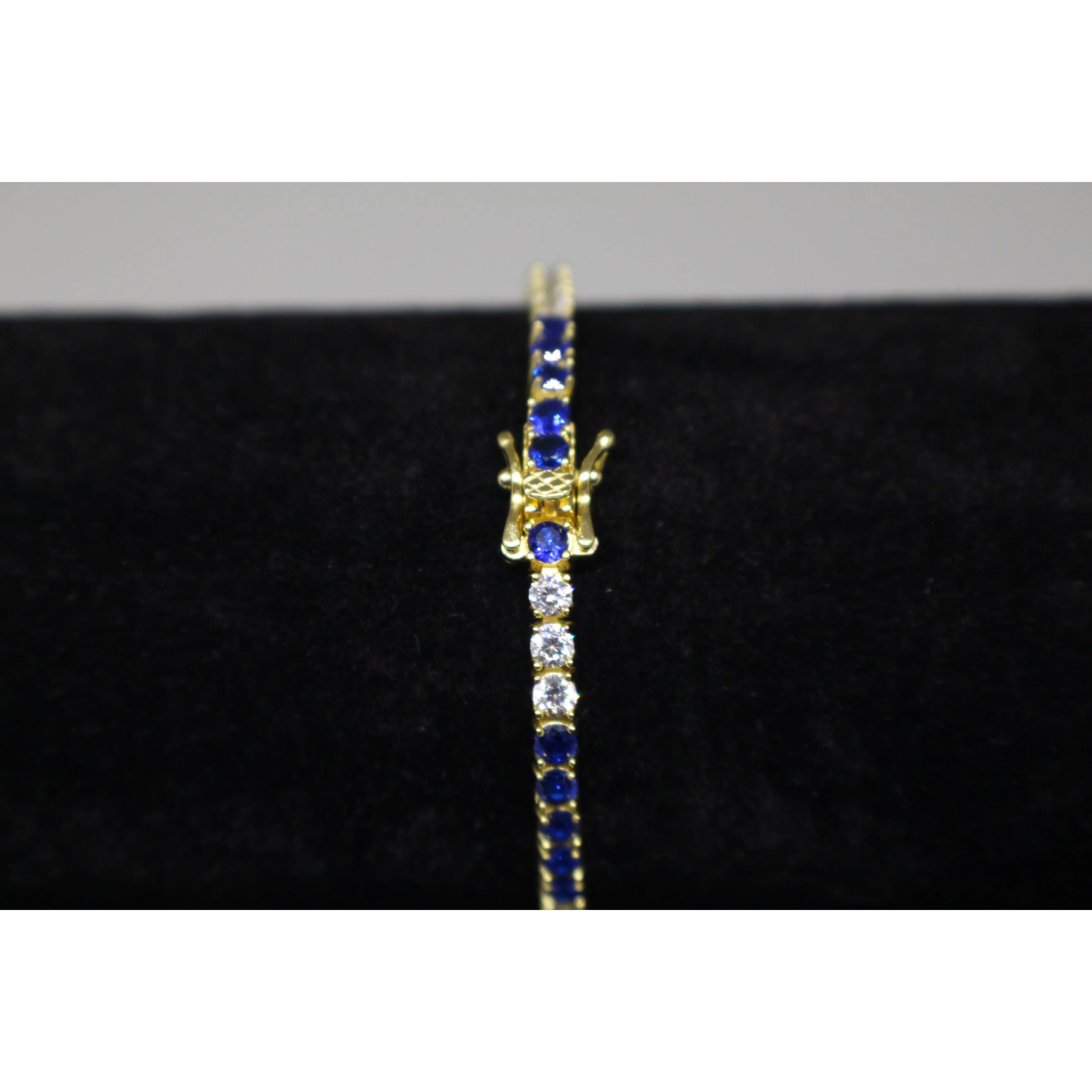 Royal Grandeur Bracelet By Realezza