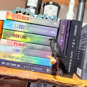 Perching raven bookshelf decor