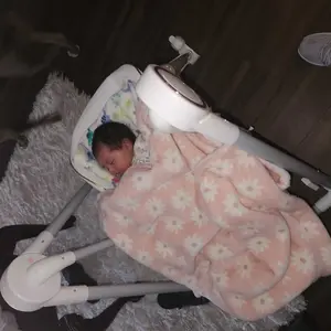 Portable Folding Seat Baby High Chair Foldable 2-in-1 Adjustable Swing Chair with 4 Locking Wheels Double Tray for Babies Toddlers Safe Comfortable Feeding Resting Needs lock