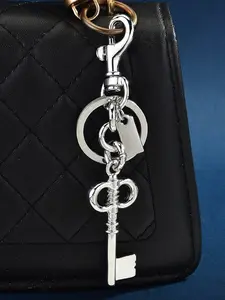 Directly from the manufacturer: Metal bag keychains, personalized key-shaped keyrings, key pendants