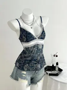ADD2FIT x Vintage Pink Cashew Flower Contrast Lace Camisole For Women, Suitable For Spring/Summer Holiday