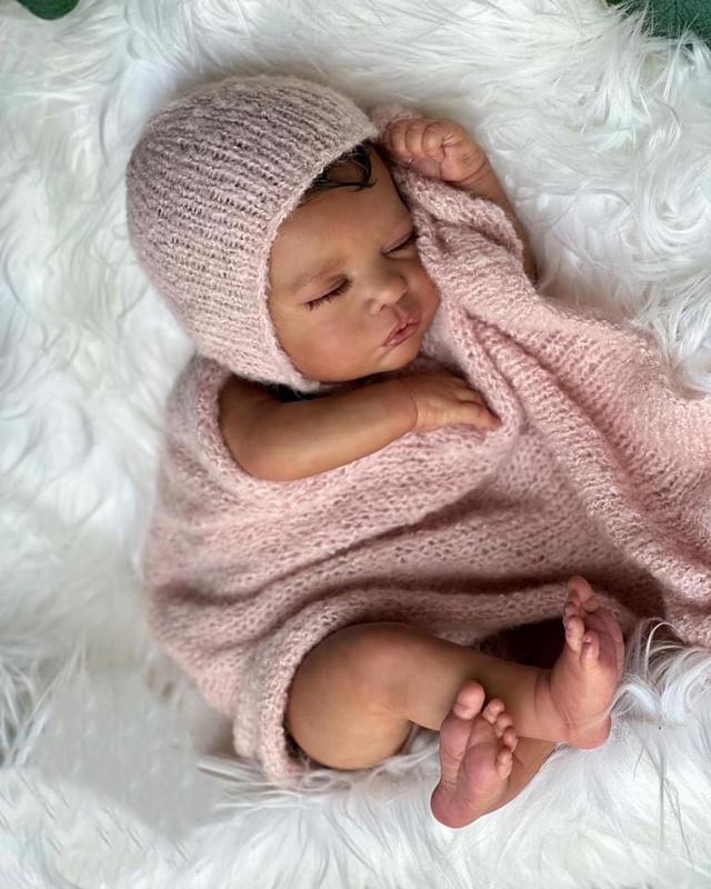 Reborn Baby Doll Black Girl 19 Inch Realistic Newborn Baby Dolls Realistic African American Reborn Doll Toy with Clothes Soft Silicone Vinyl Head & Limbs Lifelike Details Handmade Realistic Veins & Facial Expressions
