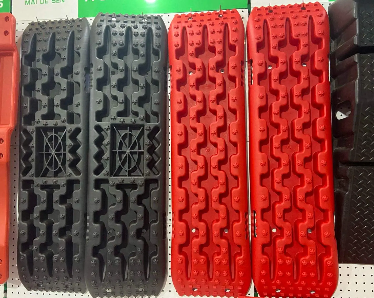 Traction Boards Set of 2 Black