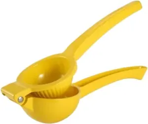 Manual Metal Citrus Press, Portable Fruit Juice Extractor(Lemon Squeez)