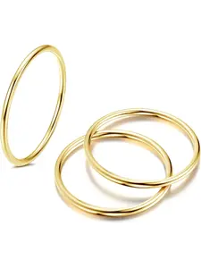 3 Pcs Unisex Gold Slim Band Ring Collection for Women Men Skin-friendly Stainless Steel with Ultra-thin Mirror Gloss Finish Clean Modern Circular Shape Flexible Snug Fit for Thumb Knuckle Mid-Finger Use Perfect for Trendy Stacked Fashion Combinations