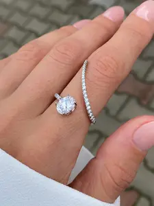 1 PC Elegant Cubic Zirconia Solitaire Ring For Women For Wedding Engagement Anniversary Party Band Jewelry Valentine's Day Gift Cubic Zirconia Rings Beautiful Rings