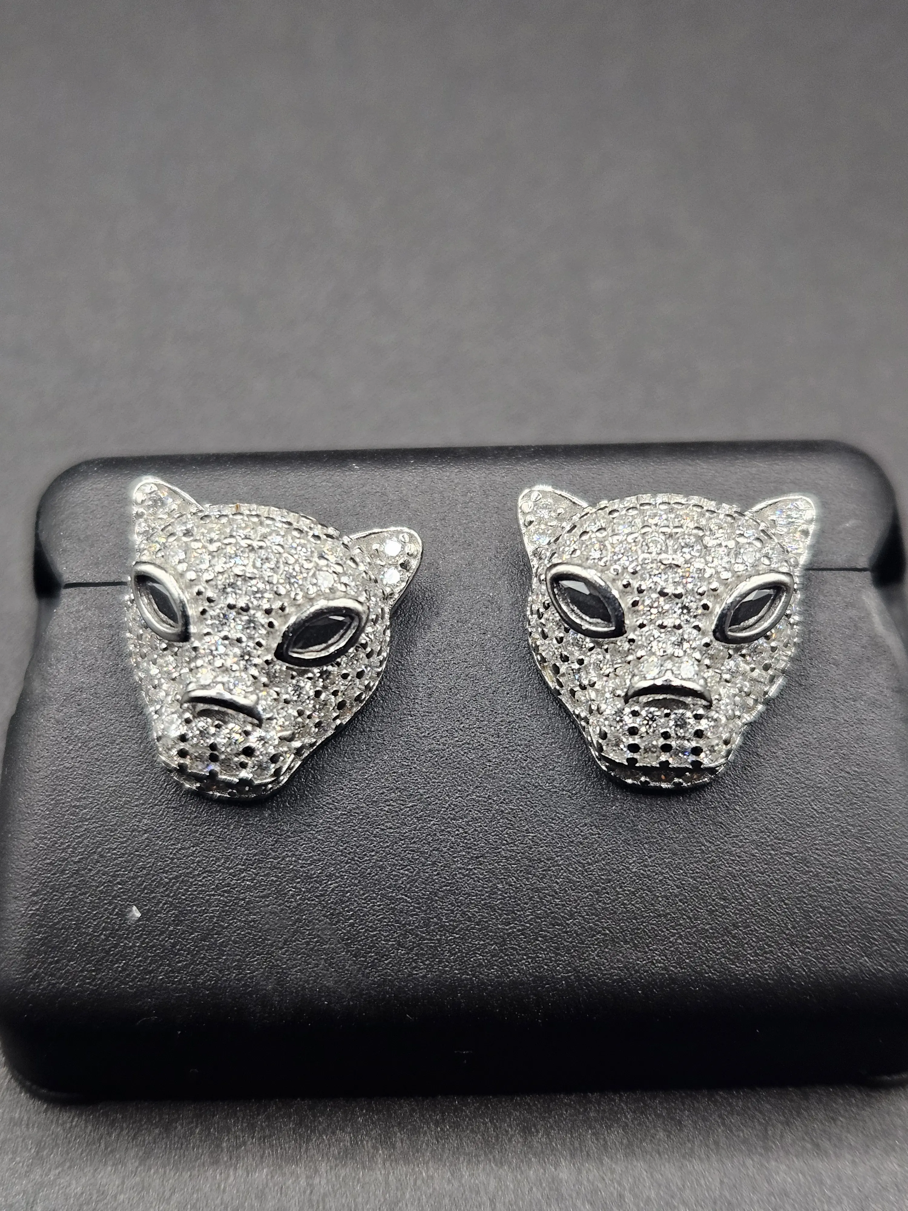 925 Sterling Silver 2CTW Moissanite Panther Stud Earrings
