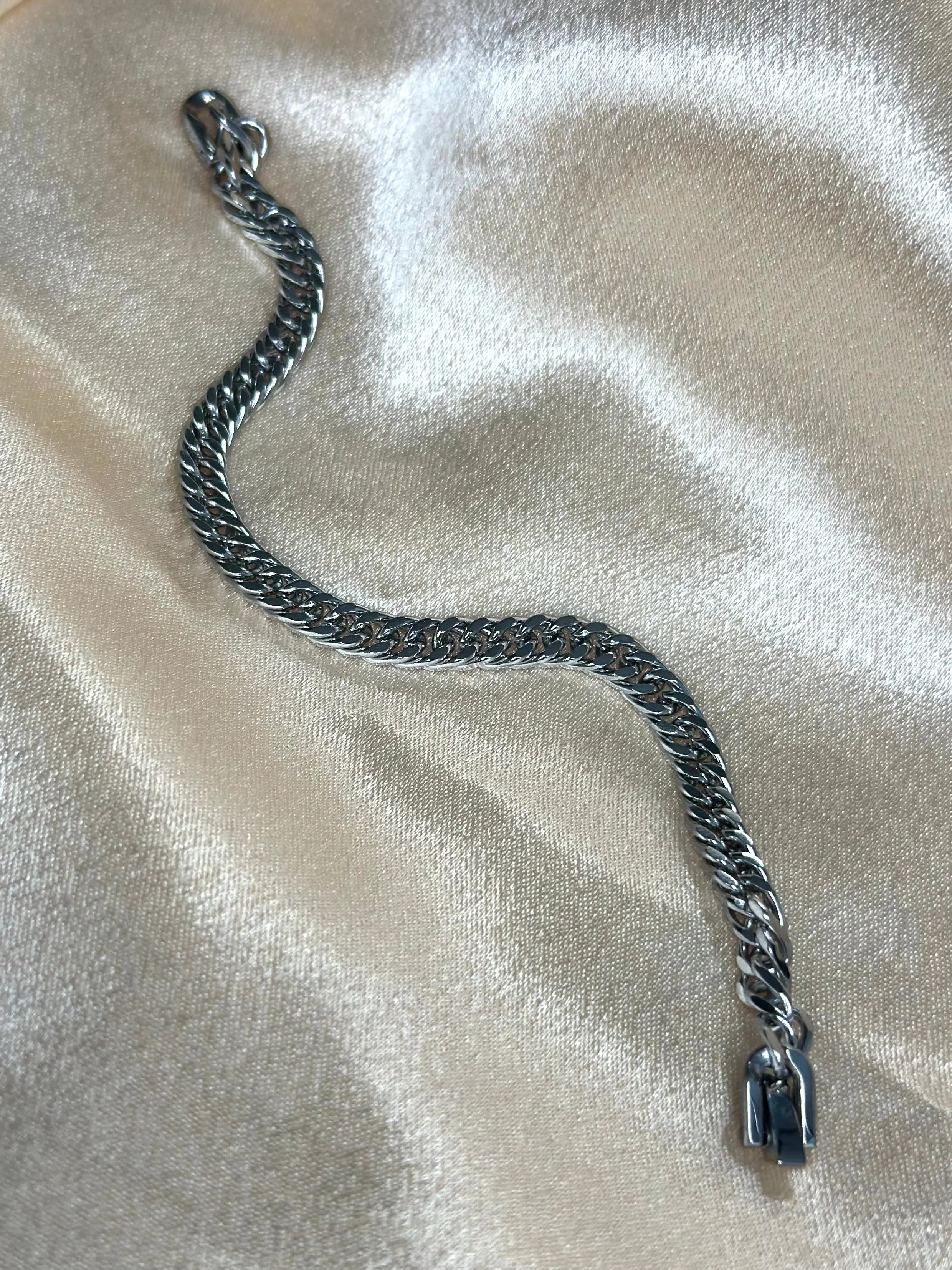 Calyx Silver chain-link bracelet