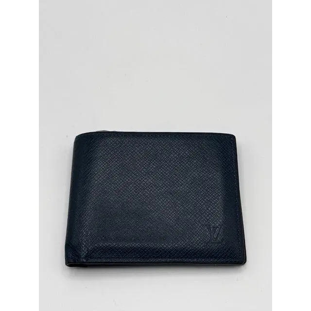 Pre-owned Louis Vuitton leather Small Leather Goods Ocean Blue Taiga Bifold Wallet