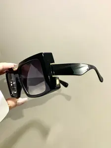 Trendy Square Glasses, Thick-Frame Legs Eyeglasses for Men and Women, Metal Hinges