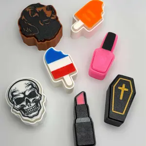 Clickers 3D Printed Skull Coffin Labrador Golden Retriever Statues