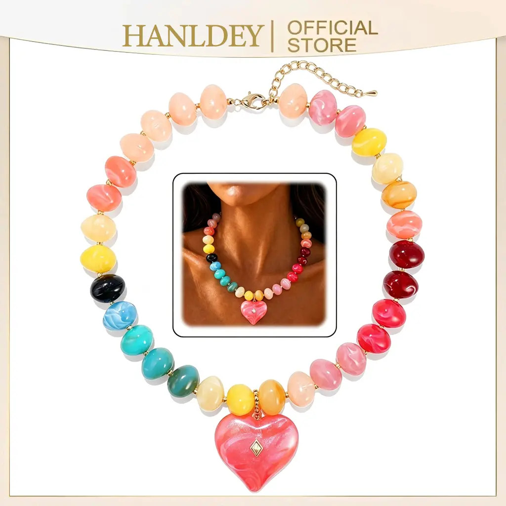 Chunky Beaded Necklace Colorful Resin Choker Necklace for Women Heart Statement Chunky Necklaces Jewelry for Women Boho Trendy Birthday Gift for Vacation
