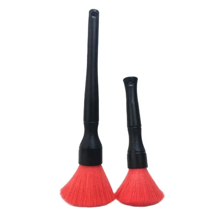 Scarlet detailing brushes Scarlet detailing brushes