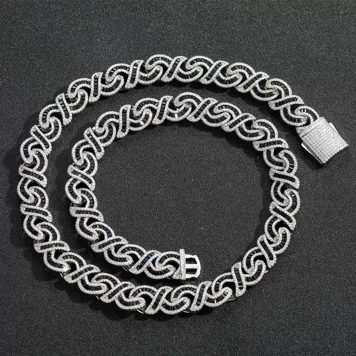 9218 Two Tone Black White Iced Out Infinity Cuban Link Chain Hip Hop Full Bling Streetwear Necklace