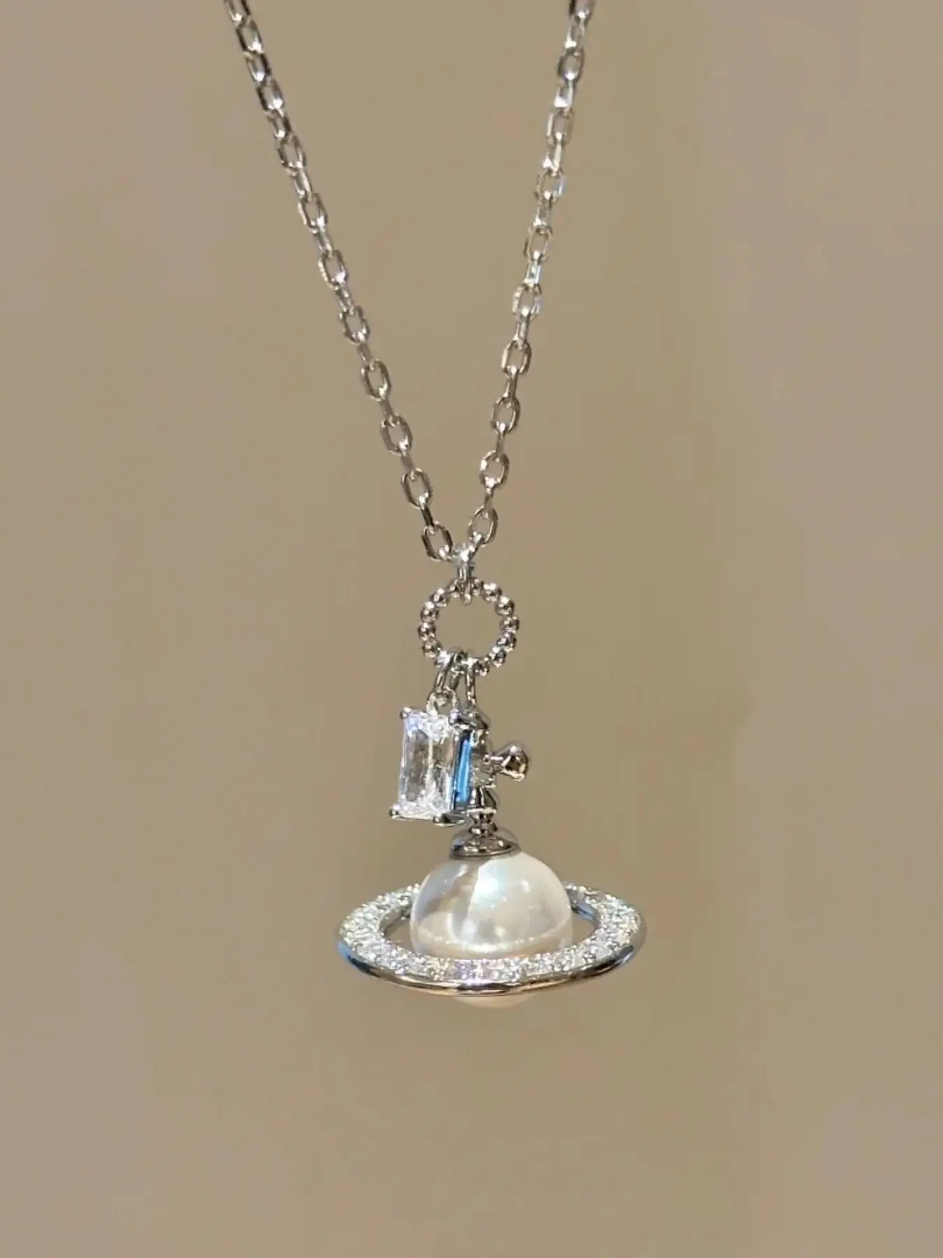 Women's Luxury Saturn Pendant Necklace, Zircon Rhodium Plated, Geometric Design, Elegant Lockbone Chain, All Season Jewelry, Sparkling CZ Necklace