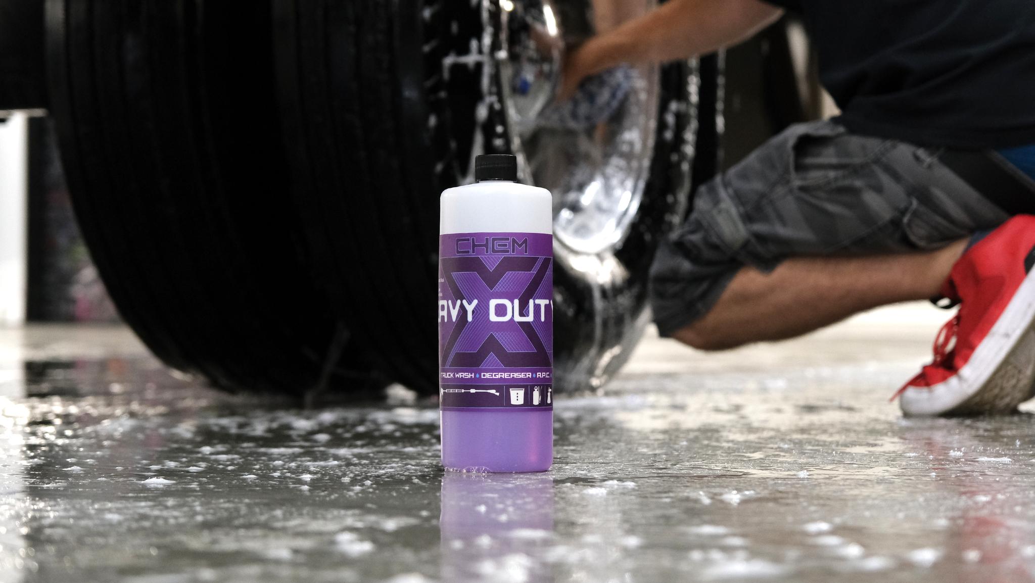 Heavy Duty: Super Concentrated Truck Wash + Degreaser + APC