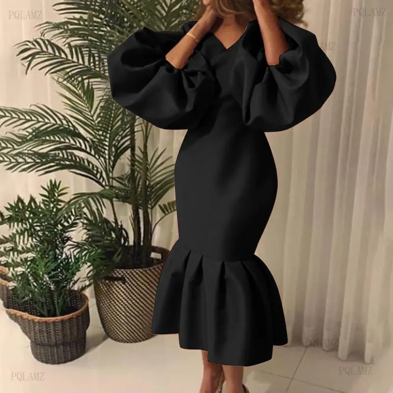 Women's Plus Size Polyester Blend Fishtail Evening Gown - V-Neck, Bubble Long Sleeves, Solid Style, XXXL, Bubble Sleeves, Fishtail Cut, Formal Wear, Longsleeves, Gown Fabric Evening Dresses