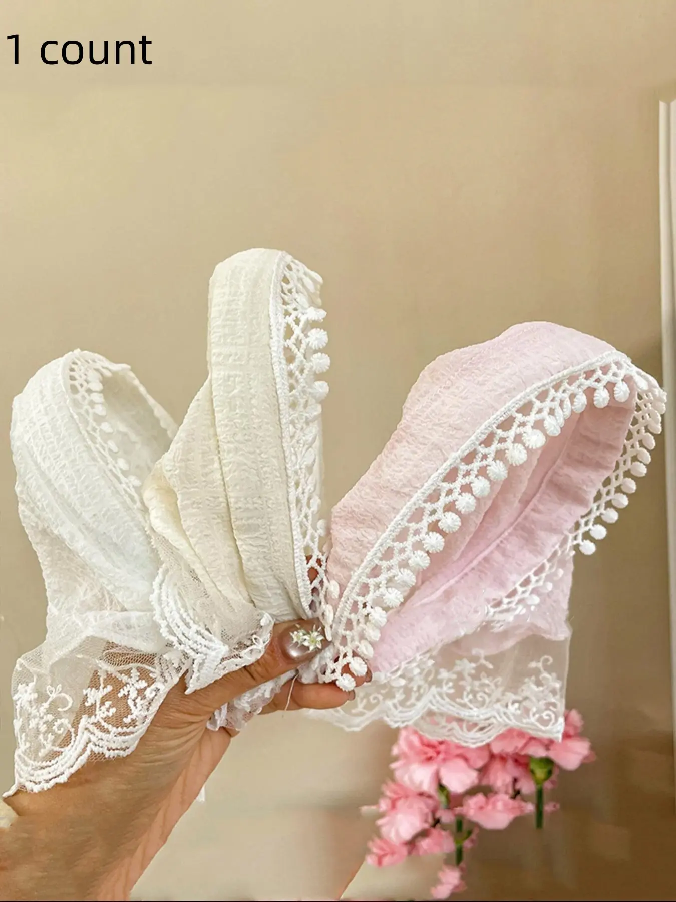 Lace Headband for Women, Chic Premium Triangular Scarf Hair Accessory, Fashion Hair Scarves, Fashion Headscarf, Perfect for Beach Vibes and Photography, Stylish Summer Look