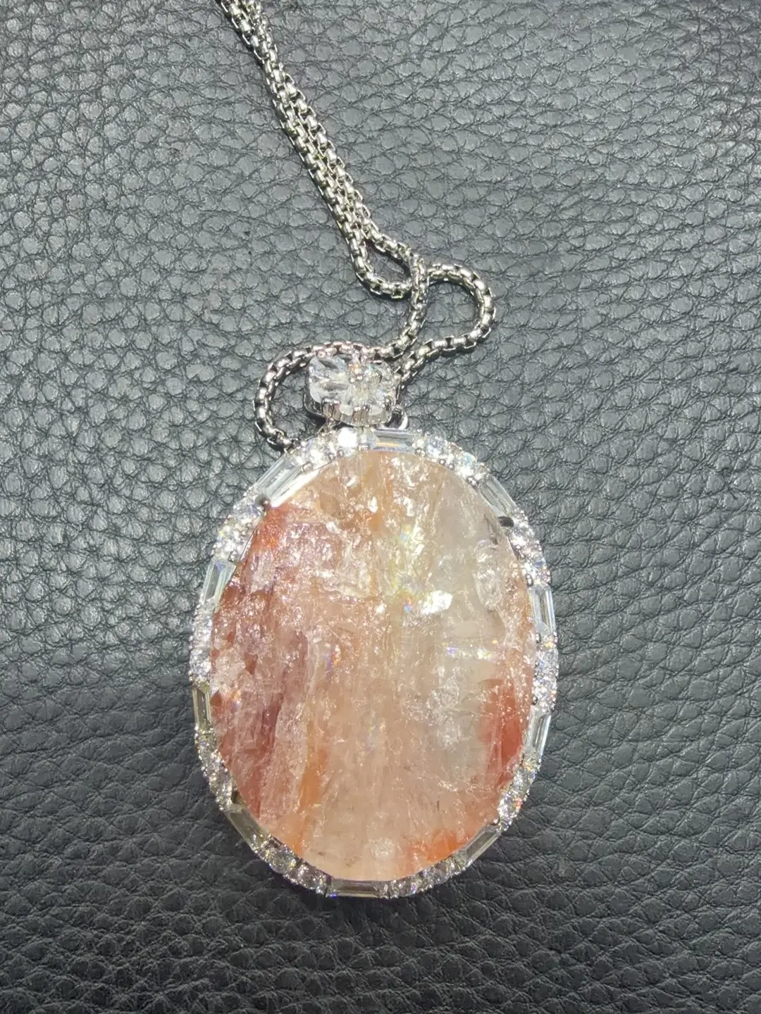Wen(16622)gc.fire quartz necklace