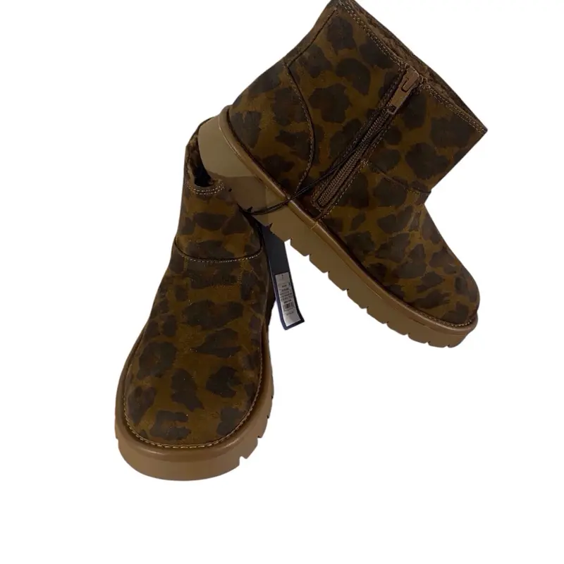Universal Thread Women Leopard Print Faux Fur Lined Ankle Boots Brown