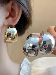 Elegant C-Shaped Hoop Earrings for Women, Irregular Design Statement Jewelry, Perfect for Evening Events & Trendy