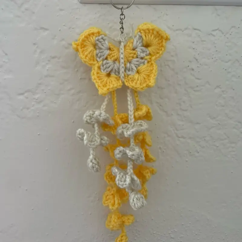 Handcrafted Lily of the Valley Crochet Charm - Mini Plushie Keychain for Car Decor & Bag Accessories, Floral Elegance, 30 cm, Versatile & Stylish