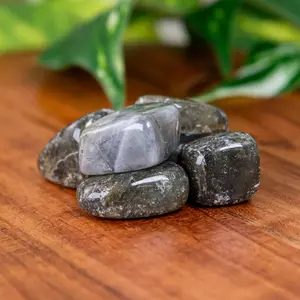 Down to Earth Labradorite Tumbled 1pc