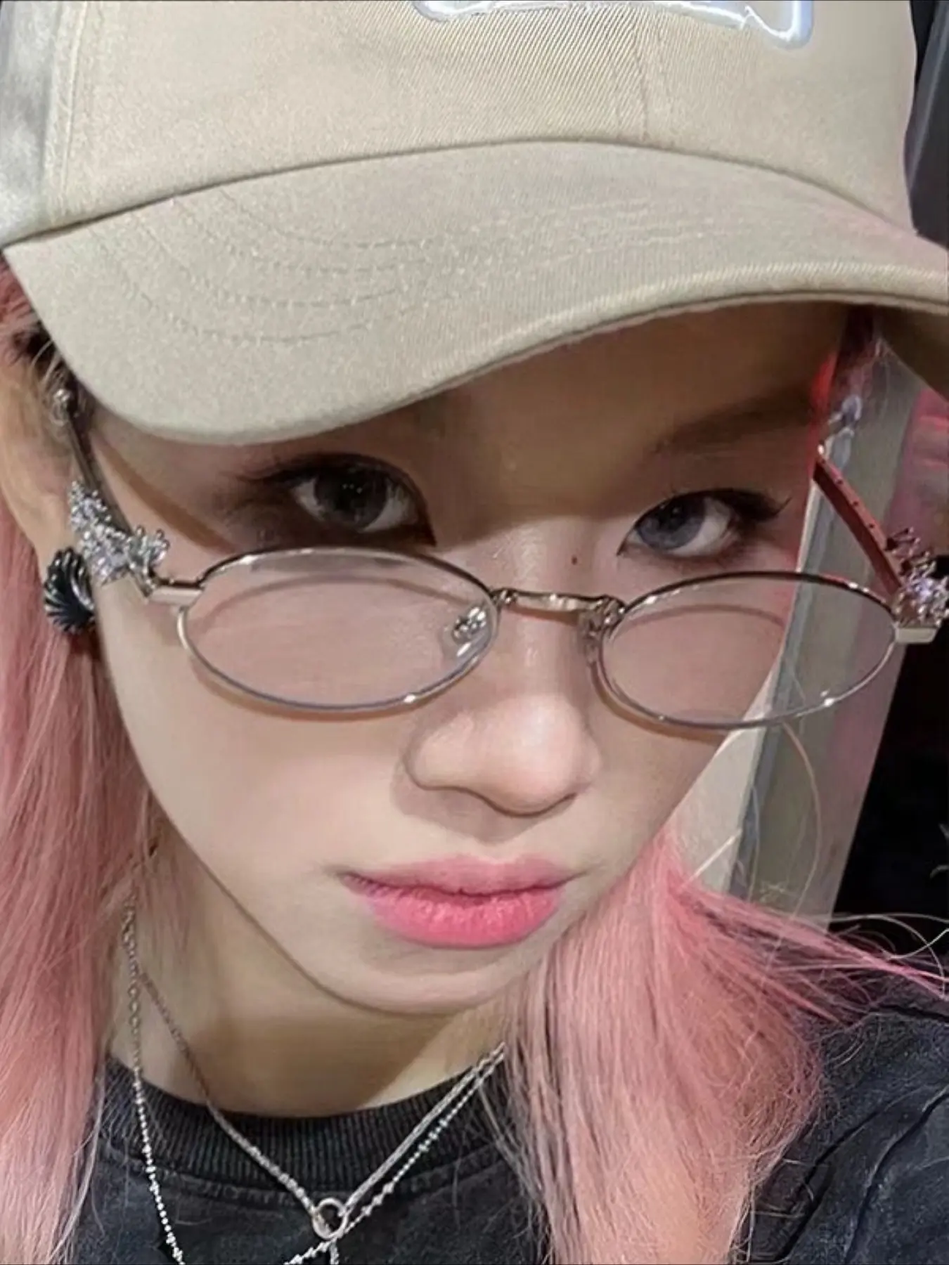 Vintage Full Crystal Anti-blue Light Eyeglasses for Women New Alloy Small Oval Rhinestone Shiny Clear Glasses Frame Sunglasses