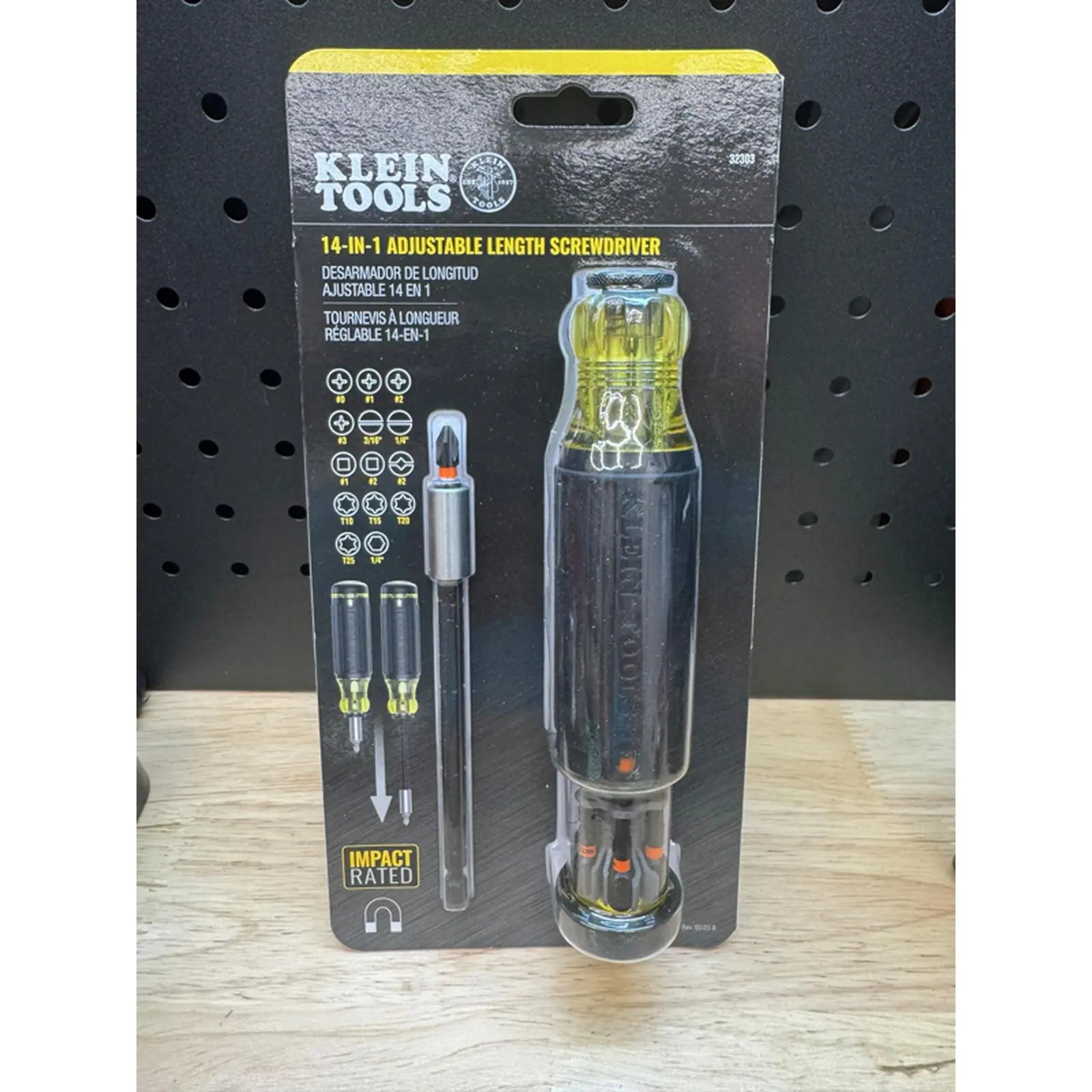 Klein Tools 14-in-1 Adjustable Length Screwdriver with Impact Rated Bits and Multiple Tips for Versatile Use